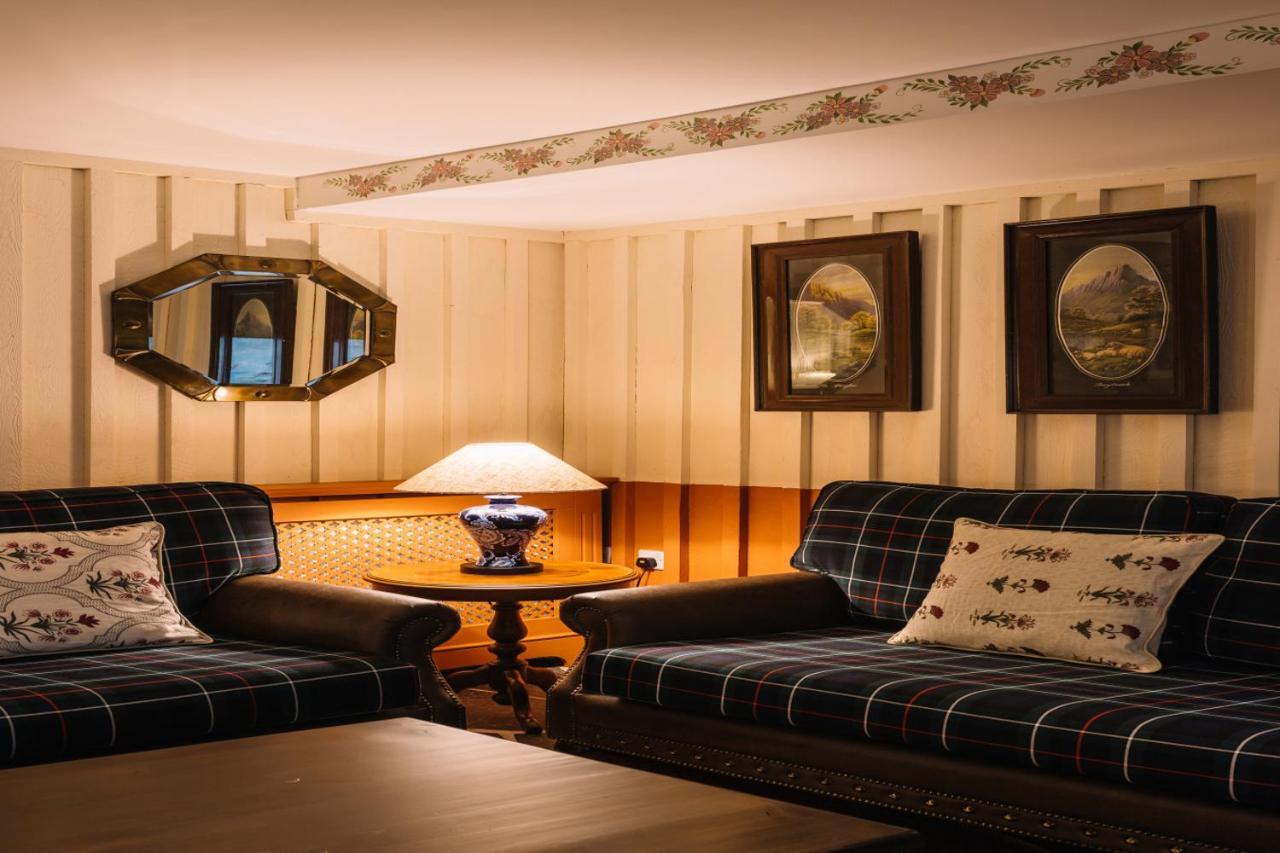 The Cluanie Inn Glenmoriston Ngoại thất bức ảnh